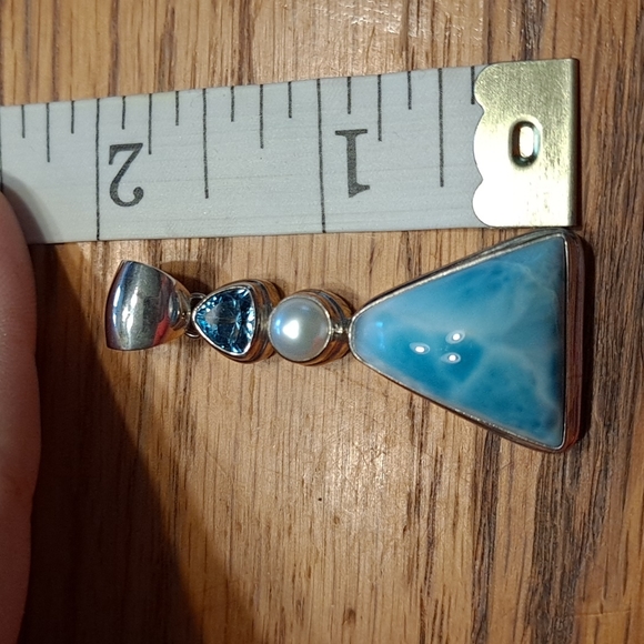 Marahlago Larimar, Pearl and Blue Topaz Sterling Silver Pendant - Picture 5 of 5